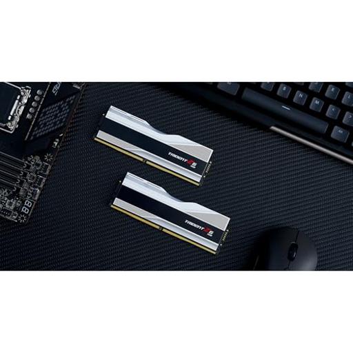 G.Skill Trident Z5 RGB 64 GB (2x32 GB) DDR5-6000