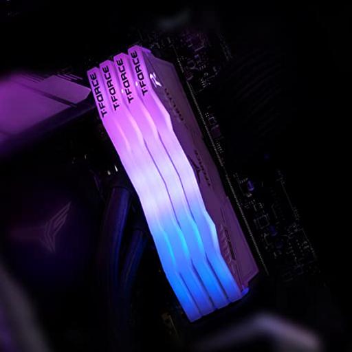 TeamGroup T-Force Delta RGB 64 GB (2x32 GB) DDR5-6000