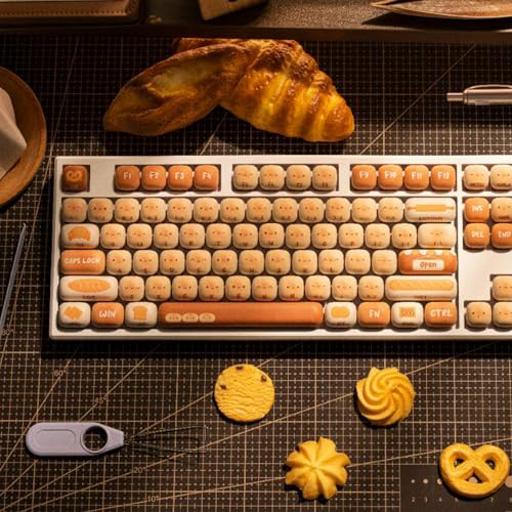 Akko x MonsGeek MG108B Bun Wonderland